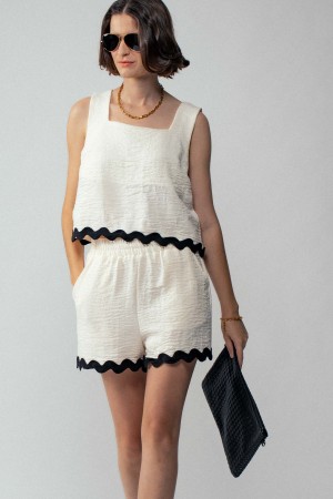 0464-5453<br/>Modern Scallop Short Set
